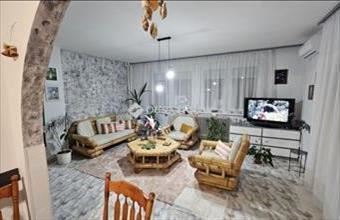 Eladó Székesfehérvári családi ház hirdetés (31641473)