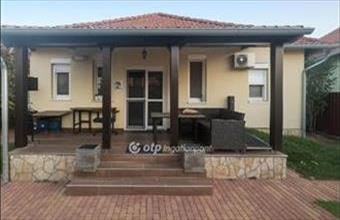 Eladó Szigetszentmiklósi családi ház hirdetés (49643459)