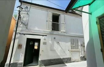 Eladó Görögországi családi ház hirdetés (59269863)