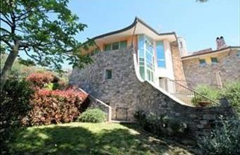 Eladó Görögországi családi ház hirdetés (88383949)