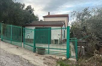 Eladó Görögországi családi ház hirdetés (37739999)