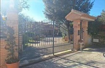 Eladó Görögországi családi ház hirdetés (97943479)