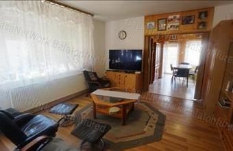 Eladó Nemesvámosi családi ház hirdetés (38371556)