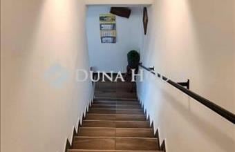 Eladó Budapest XV. kerületi családi ház hirdetés (23684449)