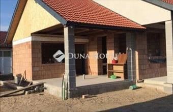 Eladó Ceglédi családi ház hirdetés (27266213)