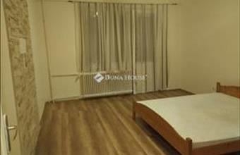 Eladó Pécsi tégla lakás hirdetés (99991852)