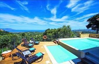 Eladó Görögországi családi ház hirdetés (27582384)