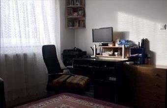 Cserélhető Mikepércsi családi ház hirdetés (67785743)