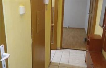 Eladó Szekszárdi panel lakás hirdetés (21418475)