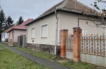 Eladó Ecsédi családi ház hirdetés (37545444)