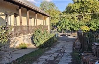 Eladó Zengővárkonyi családi ház hirdetés (35919677)