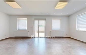 Eladó Nyíregyházai családi ház hirdetés (44421757)