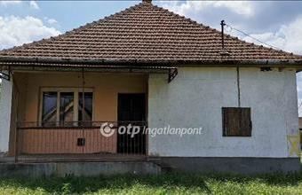 Eladó Nagyecsedi családi ház hirdetés (67734354)