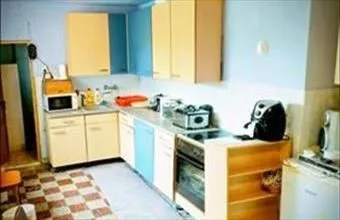 Eladó Mencshelyi családi ház hirdetés (82676455)