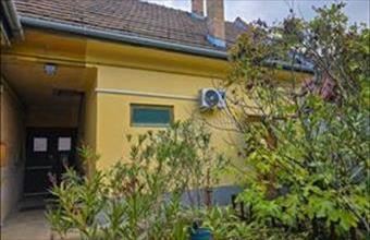 Eladó Budapest XV. kerületi családi ház hirdetés (59538973)