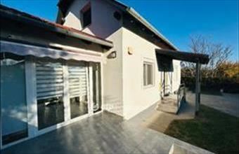 Eladó Hajdúsámsoni sorház hirdetés (27899394)