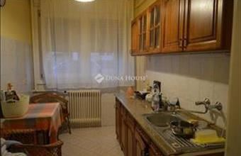 Eladó Debreceni családi ház hirdetés (75756541)
