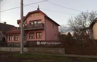 Eladó Kerekharaszti családi ház hirdetés (75421851)