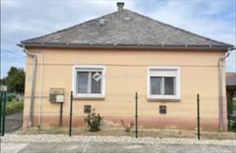 Eladó Körmendi családi ház hirdetés (42989437)