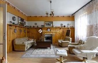 Eladó Várbalogi családi ház hirdetés (85335273)