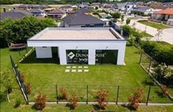 Eladó Mosonmagyaróvári családi ház hirdetés (73377963)