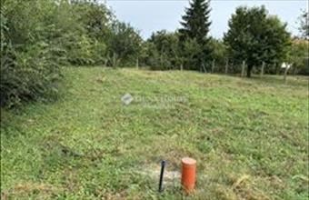 Eladó Mosonmagyaróvári lakóövezeti telek hirdetés (65434336)