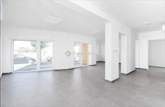 Eladó Csornai iroda irodaházban hirdetés (98479537)