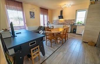 Eladó Győri ikerház hirdetés (43626474)