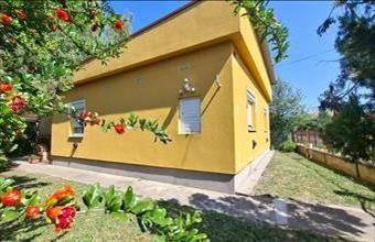 Eladó Szigetszentmártoni családi ház hirdetés (96794844)