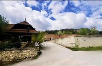 Eladó Nagykovácsi fejlesztési lakóterület hirdetés (48895894)