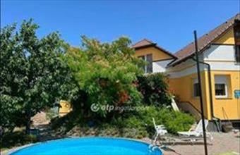 Eladó Halászteleki családi ház hirdetés (25363433)