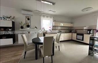 Eladó Érdi családi ház hirdetés (61324887)