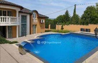 Eladó Budapest III. kerületi családi ház hirdetés (45282379)