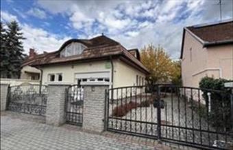 Eladó Gyulai családi ház hirdetés (32225434)
