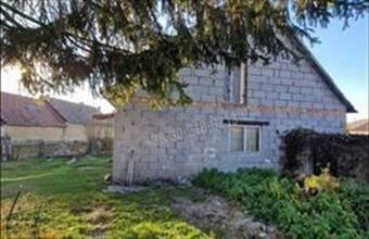 Eladó Balatonon családi ház hirdetés (93435674)