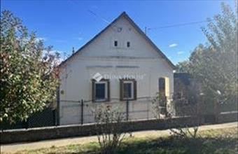 Eladó Pécsudvardi családi ház hirdetés (43591445)