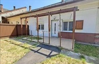 Eladó Budapest XV. kerületi házrész hirdetés (32589866)