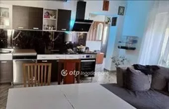 Eladó Szavai családi ház hirdetés (33277329)