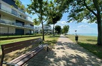 Eladó Siófoki tégla lakás hirdetés (33138583)