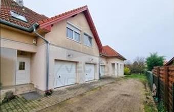 Eladó Szombathelyi sorház hirdetés (43734631)