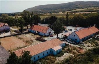 Eladó Nemesvitai hotel, szálloda, panzió hirdetés (31934457)