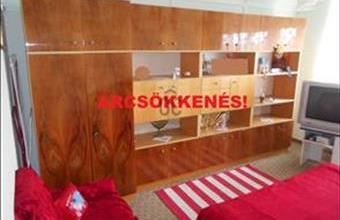 Eladó Záhonyi panel lakás hirdetés (85347633)