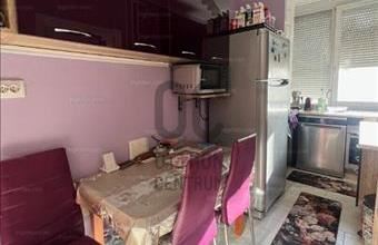 Eladó Budapest II. kerületi csúsztatott zsalus lakás hirdetés (74421134)