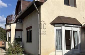 Eladó Szolnoki családi ház hirdetés (37594235)