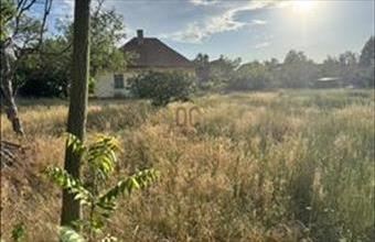 Eladó Szolnoki lakóövezeti telek hirdetés (36728721)