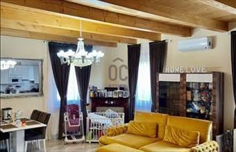 Eladó Mogyoródi családi ház hirdetés (47774342)