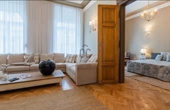 Kiadó Budapest V. kerületi tégla lakás hirdetés (54637375)