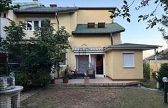 Eladó Budapest III. kerületi ikerház hirdetés (43176644)