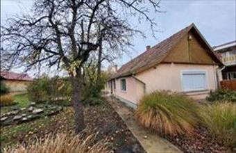 Eladó Jászapáti családi ház hirdetés (58494984)