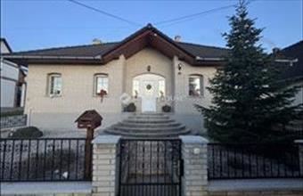 Eladó Himesházai családi ház hirdetés (38428433)